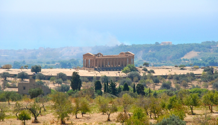 Agrigento Valle dei Tempi e Piazza Armerina Villa dei Casale tour