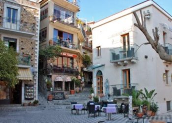 sicily-private-tour-taormina-and-castelmola-360x254